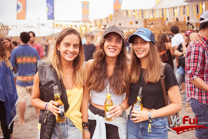 Consuelo Oyarzún, María Paz Domínguez, Josefina Barreto