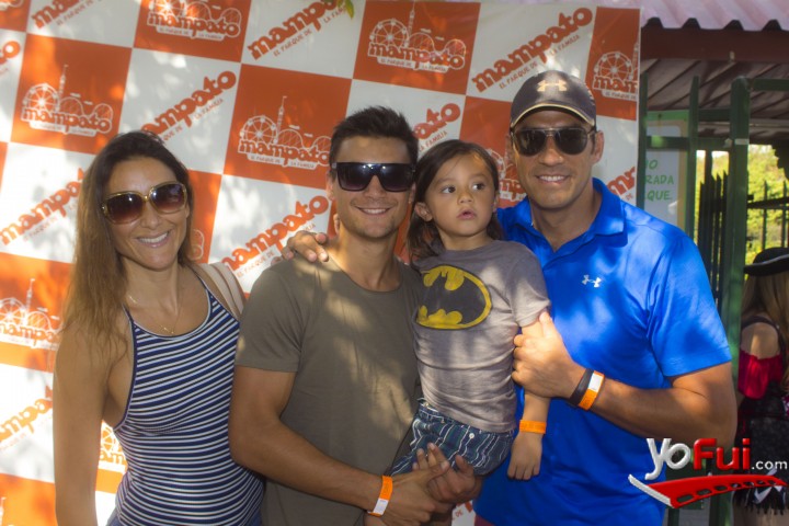 Francisca Ayala, Sebastián Teao, Hotonui Teao, Hotuiti Teao