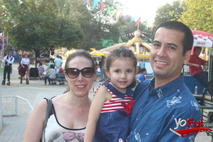 Paola de la Torre, Dominga James de la torre, Marcelo James