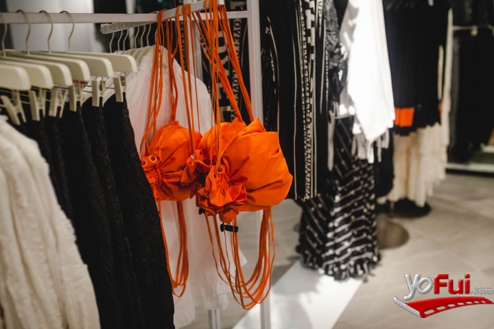 Fotografía en H&M STUDIO SS'17 llegó a Chile directo desde Paris Fashion Week, Tienda H&M Alto Las Condes