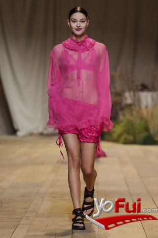 Fotografía en H&M Studio-SS17-Desfile, Paris