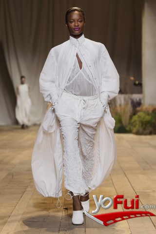 Fotografía en H&M Studio-SS17-Desfile, Paris