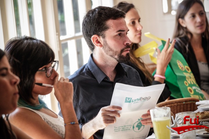 Fotografía en Unibag es la primera fábrica chilena de bolsas reutilizables, Quinoa Restaurant