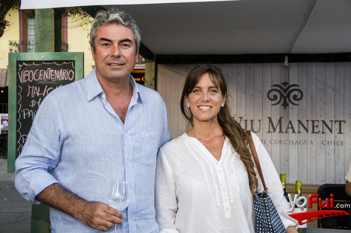 José Miguel Viu, Macarena Hojas