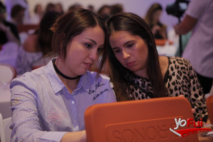 Macarena Carrasco, Maria José Olivera