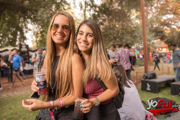 Constanza Escárate, Anastassia Nenadovich