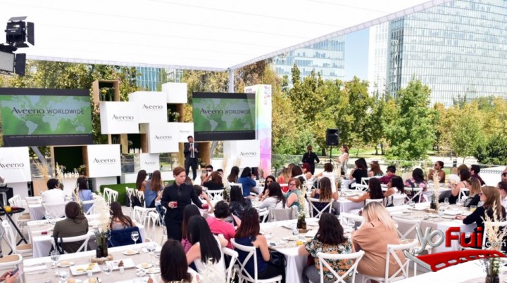 Fotografía en Lanzamiento  Aveeno en Chile!!!! #AveenoChile, Terraza Centro Parque