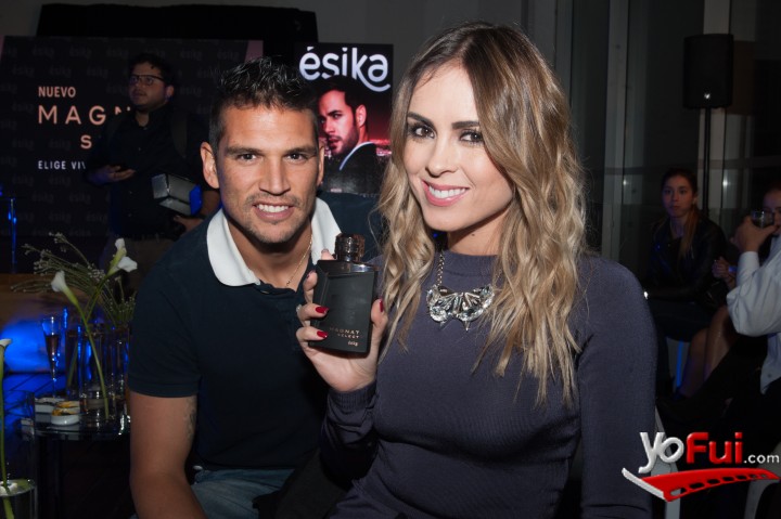 Mark Gonzalez, Maura Rivera