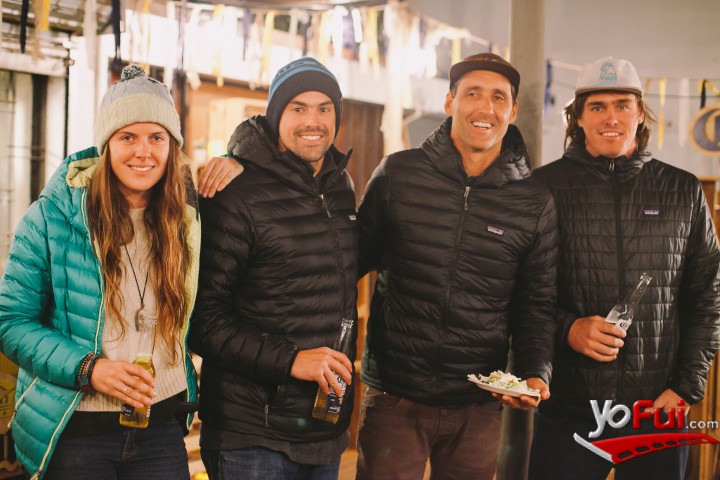 YoFui.com Ramón Navarro y sus amigos muestran el documental "Chulada", El Ruco Surf Shop (7510)