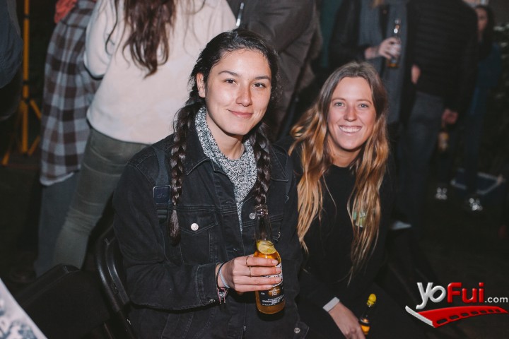 Josefina Araya, Antonia Riveros