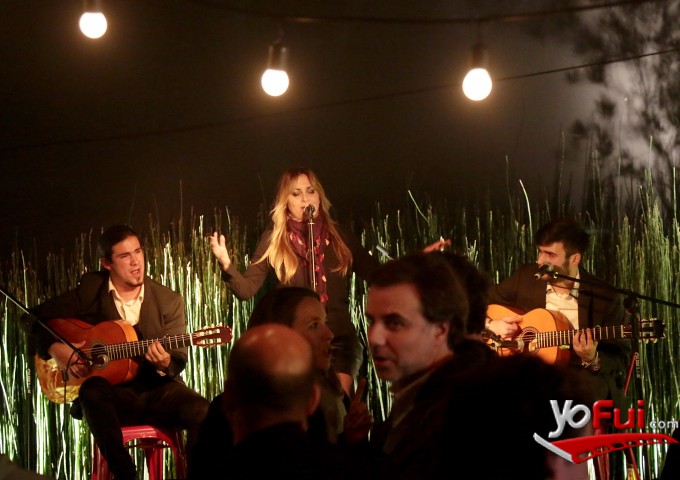 La banda de música flamenca cautivó a la comunidad española y a los invitados.