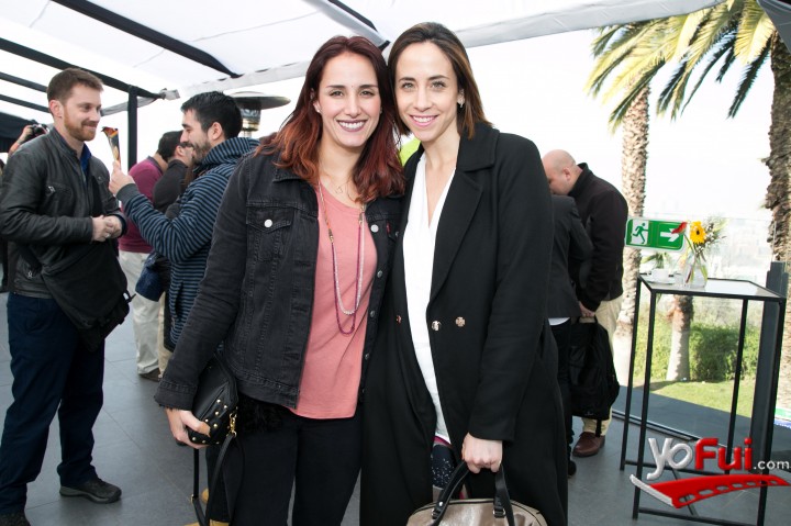 Isidora Urrejola, Amparo Hernández
