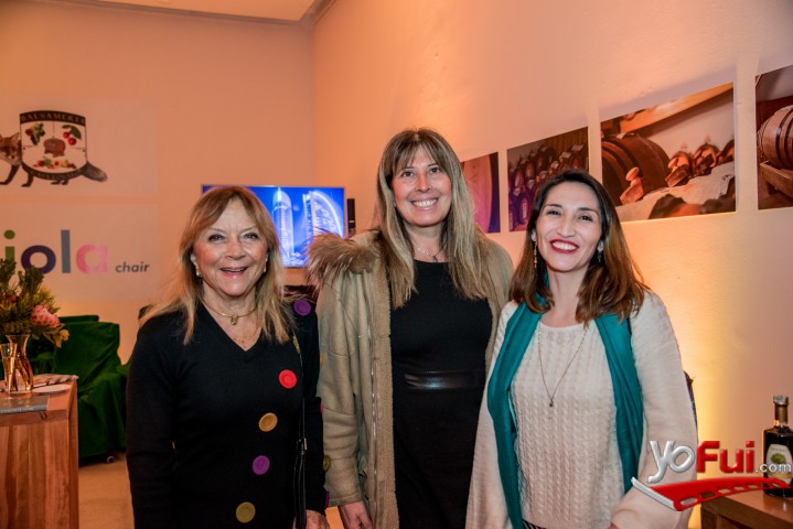 Lole Plesch, Elizabeth Godoy, Ruth Soto