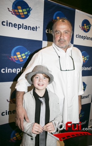Elias Collado, Gonzalo Justiniano
