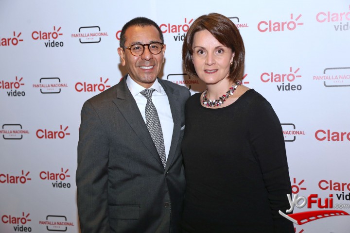 Mauricio Escobedo, Pilar Suárez