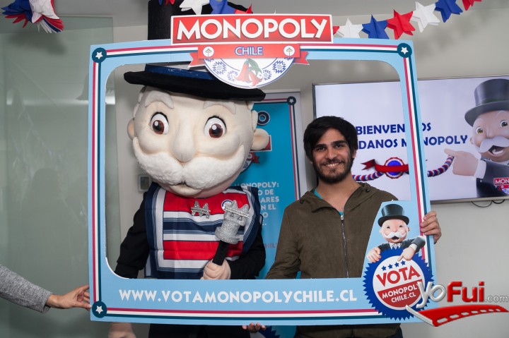 Gamers Felipe Helio Pastenes y Sr Monopoly