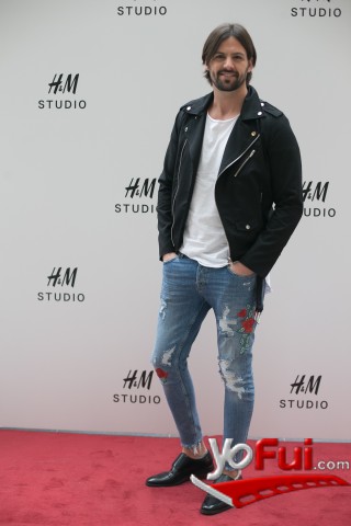Fotografía en Exclusiva pre-venta y desayuno de la colección H&M STUDIOAW17., Tienda H&M