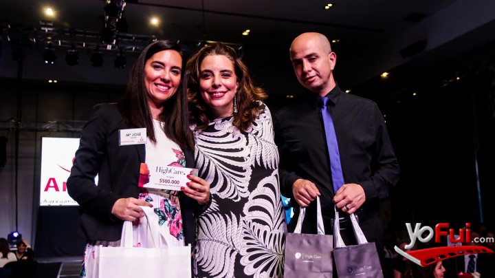 Fotografía en Fundación Amanoz "los años se visten de moda", Hotel W