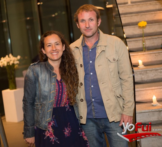 Daniela Negrete, Carlos Edwards