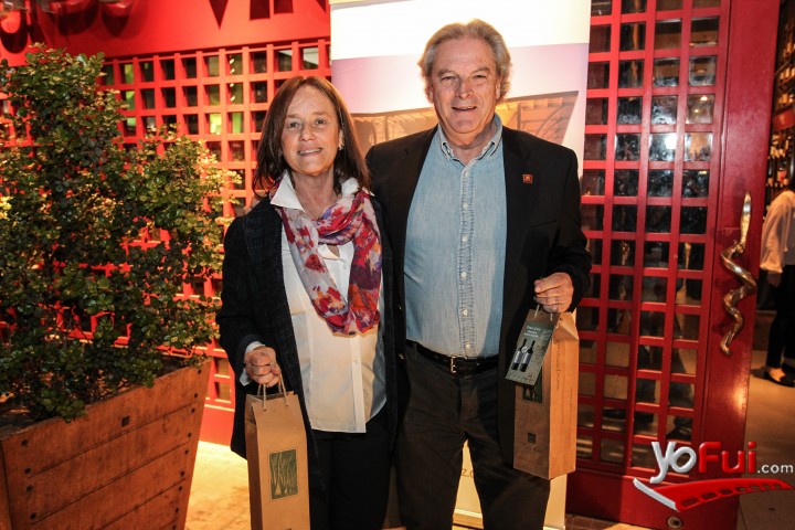 Cristián Camus en Viña Pérez Cruz celebra cambio de imagen y 95 puntos en Decanter