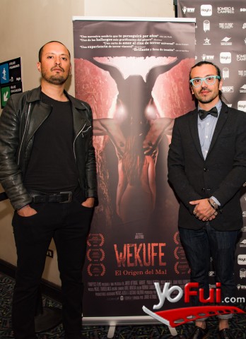 Mauricio Bernal, Roberto González