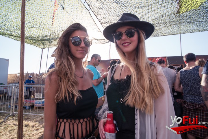 Valentina González, Megan Cooper