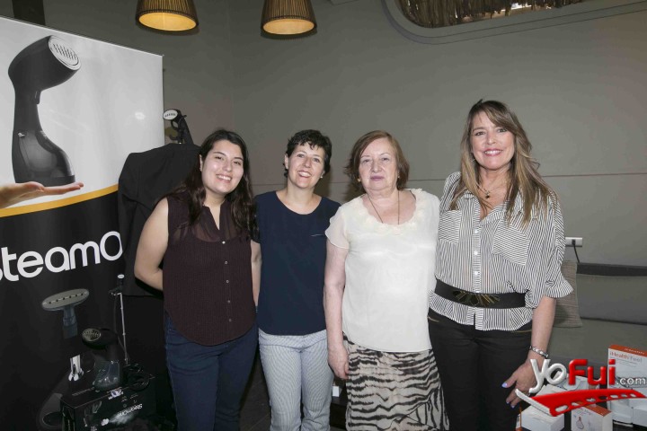 Sara González, Claudia Contreras, Marina Meneses Weber, Anamaría Sir