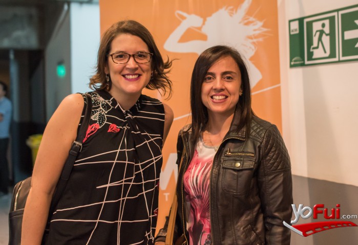 Francisca Astete, Valeria Flores
