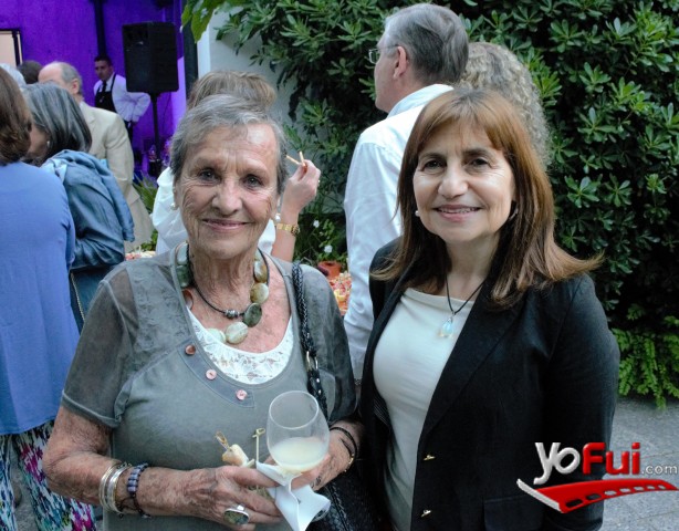 Isabel viuda de Flaño, Débora Cohn