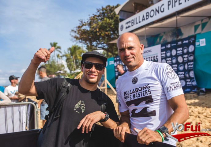 Felipe Acuña, Kelly Slater