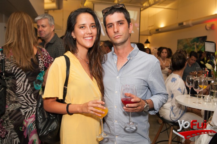 Teresita Mujica, Rafael Larraín
