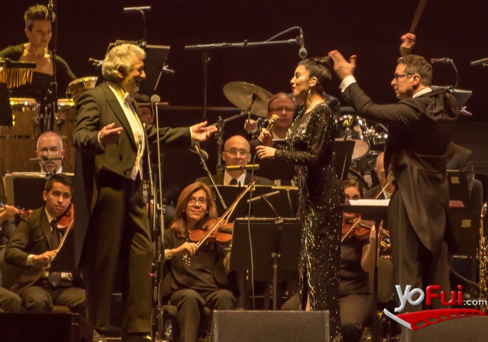 Plácido Domingo, Mon Laferte