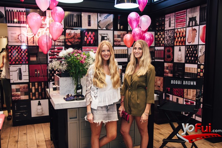 Megan  Cooper, Valentina Jadue