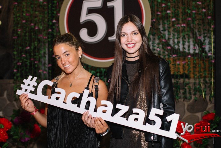 Ale Eguiguren, Daniela Muñoz