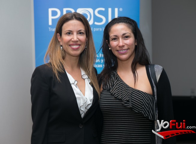 Luciana Tieppo, Victoria Villalobos