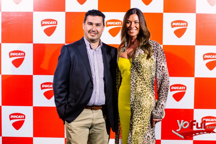Rodrigo Navarro, Yenny Katalinec