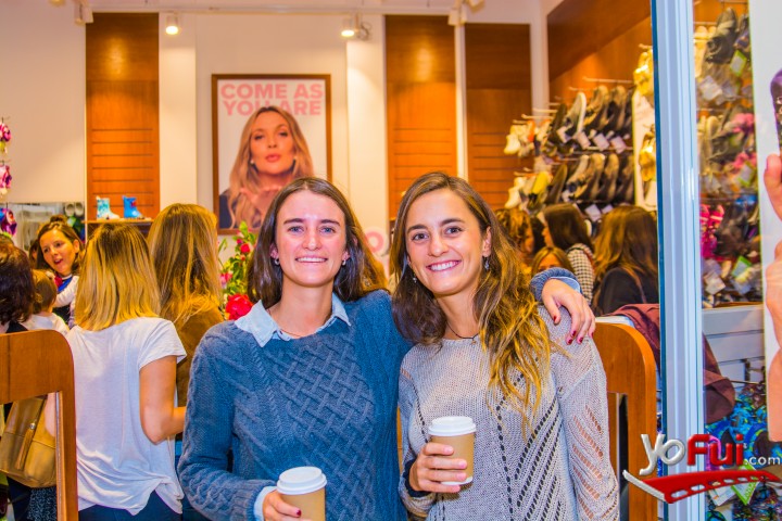 Antonia Correa, Javiera Valín