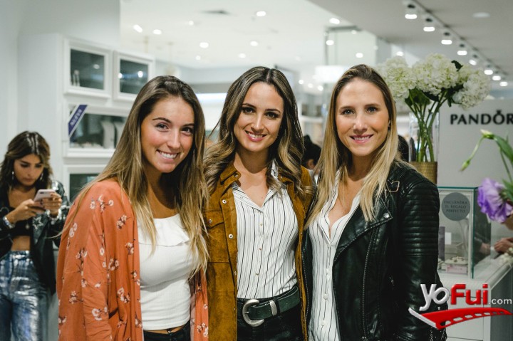 Agustina Valenzuela, Isa Ormazabal, Camila Grove