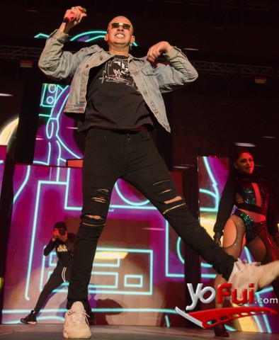 Fotografía en Concierto Bad Bunny, Movistar Arena