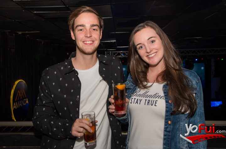 Gustavo Krieger, Lizie Bowes