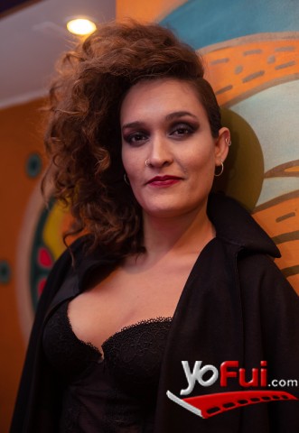 Fotografía en Isabela RO lanzó su último álbum llamado “El Camino de una Bruja”, Pacto Arte Bar