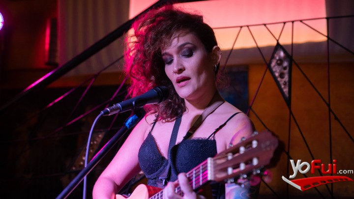 YoFui.com Isabela RO lanzó su último álbum llamado “El Camino de una Bruja”, Pacto Arte Bar (8174)