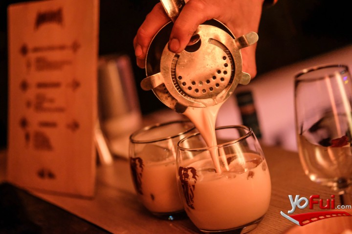 Fotografía en Amarula lanza su campaña Corazón de Elefante, Casa Pocuro