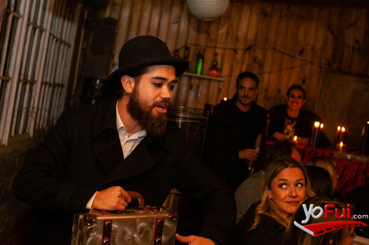 Fotografía en Lanzamiento Cenas Clandestinas de Brujas de Salamanca, Restaurant de El Arrayán