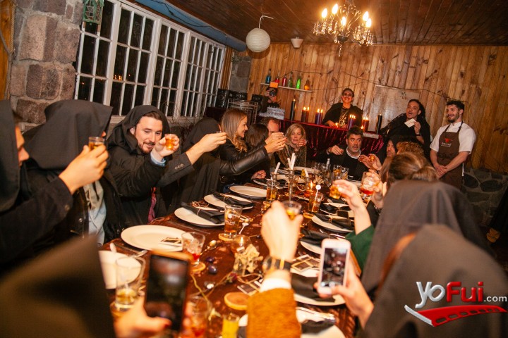 Fotografía en Lanzamiento Cenas Clandestinas de Brujas de Salamanca, Restaurant de El Arrayán
