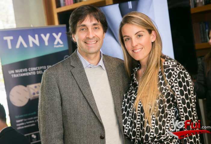 Vicente Astorga, Francisca Lagomarsino