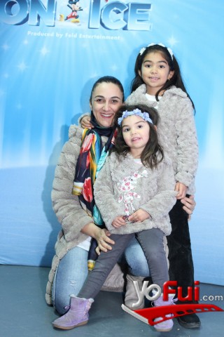 Renata Bravo, Sarita  Morales, Estela Morales