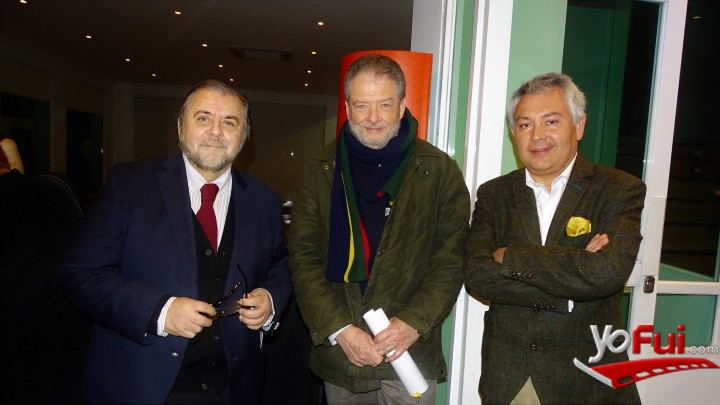 YoFui.com Inauguración exposición y lanzamiento de libro de Alvaro Bindis, Corporación Cultural de Las Condes (8286)