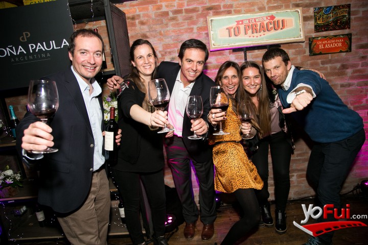 Mauricio Palacios, Soledad Caulier, José Miguel Benavente, Elena Carretero, Constanza Rodríguez, Marcos Fernández