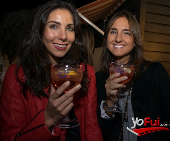 Manuela Calderón, Teresita Velasco